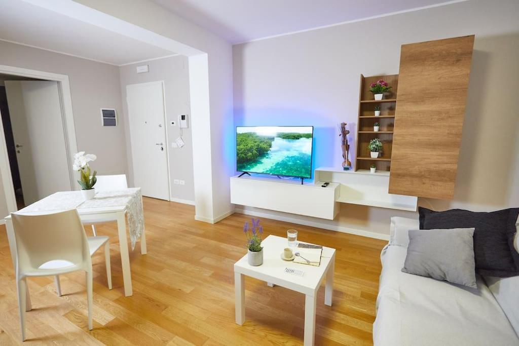 Center Aviano Comfort Suite Free Parking Wifi Zewnętrze zdjęcie